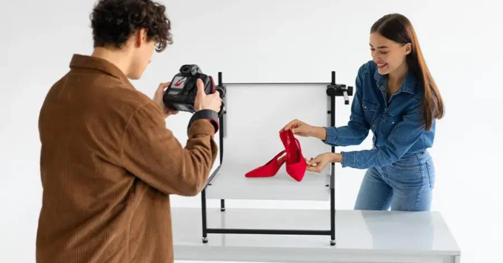 The Role of Product Photography in E-commerce